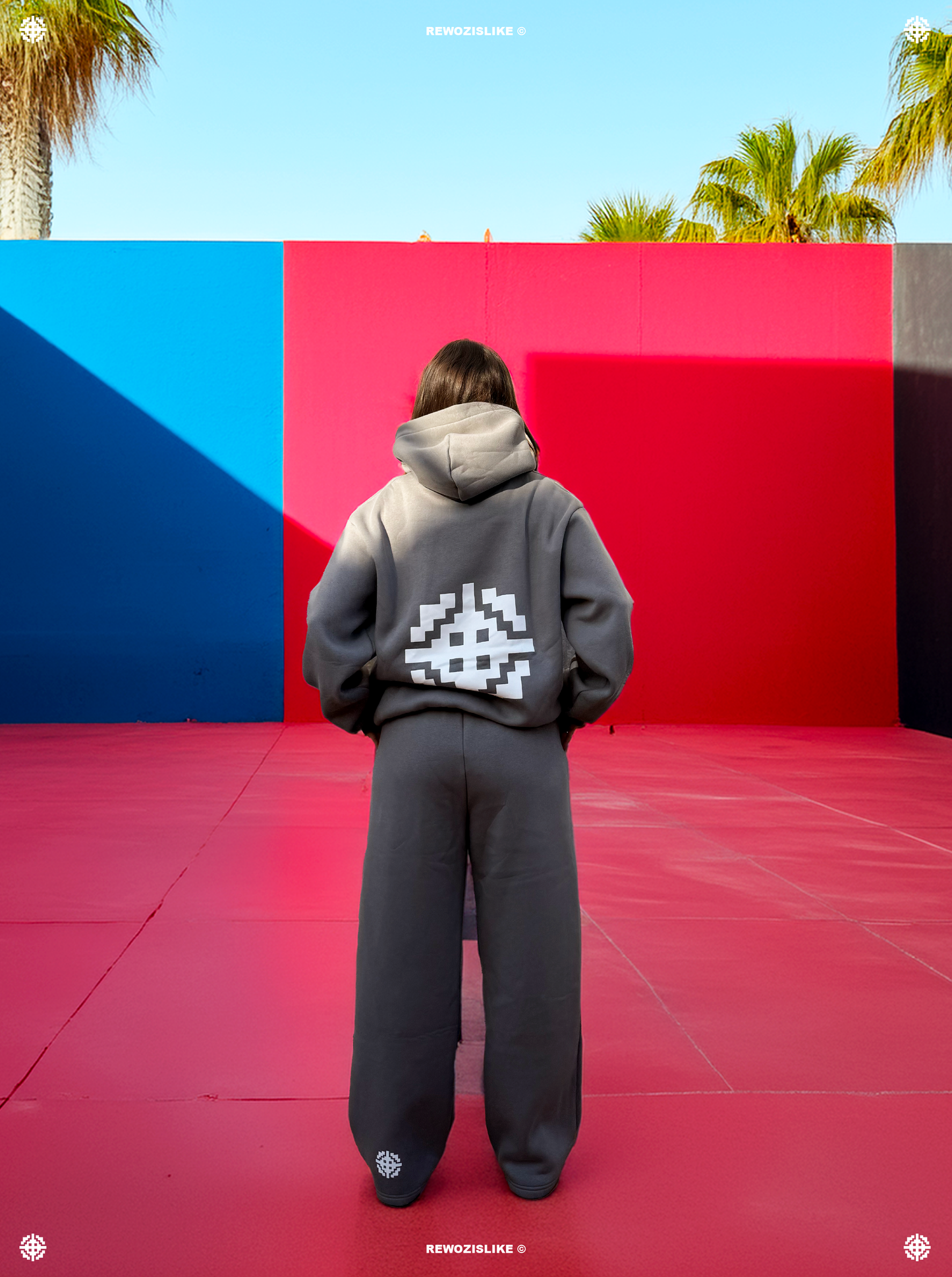 SET COORDINATO REWOZISLIKE © Completo Felpa + Pantalone in Cotone Felpato – Grigio Chiaro